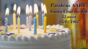 292602_Papel-de-Parede-Bolo-de-Aniversario-Branco-Azul-e-Amarelo_1920x1080